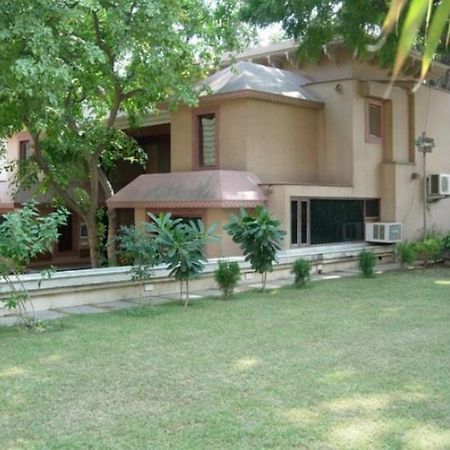 Ananda Krishna Van Vrindāvan Exterior foto
